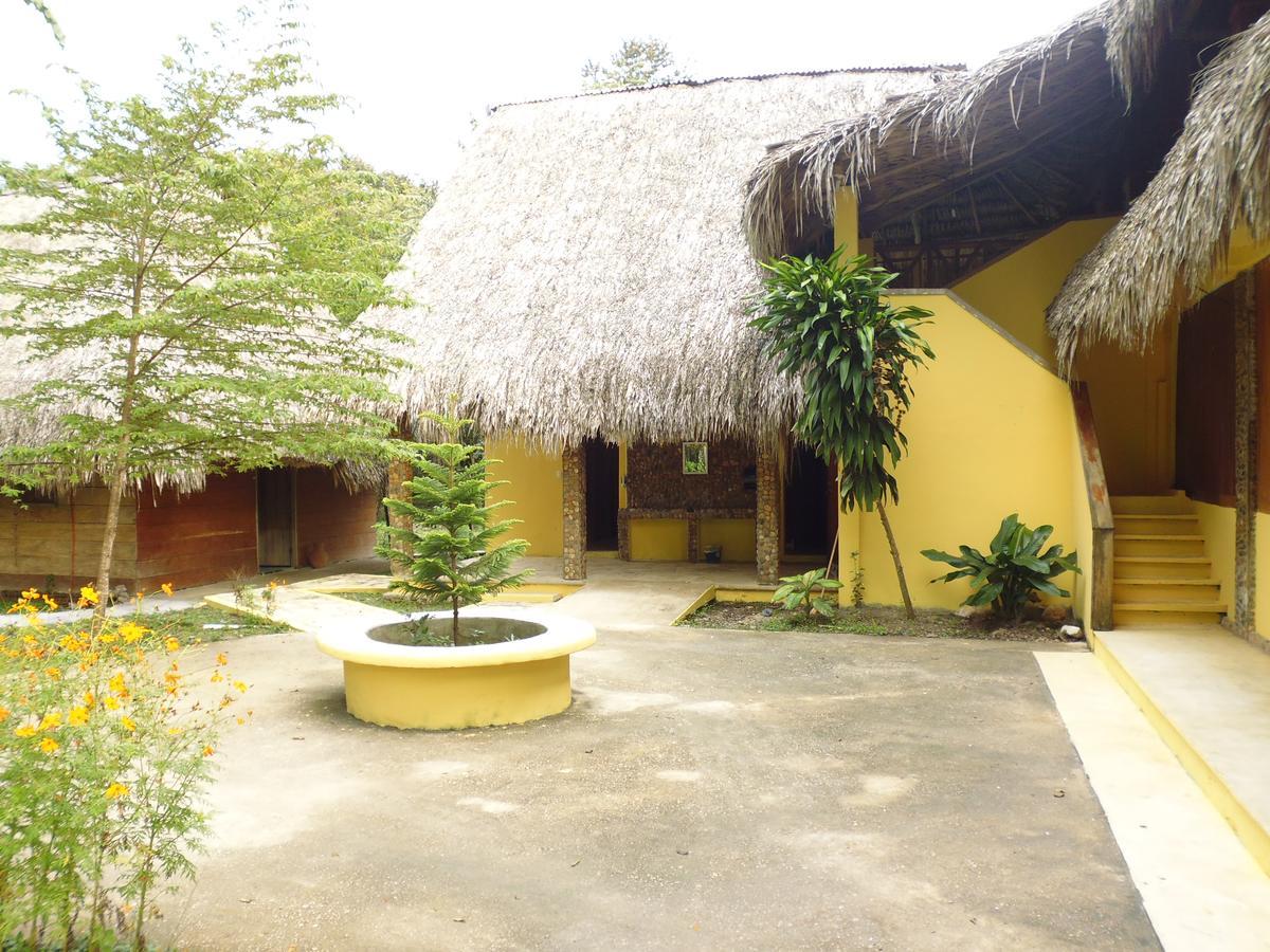 Hotel Nueva Alianza Frontera Corozal Exterior photo